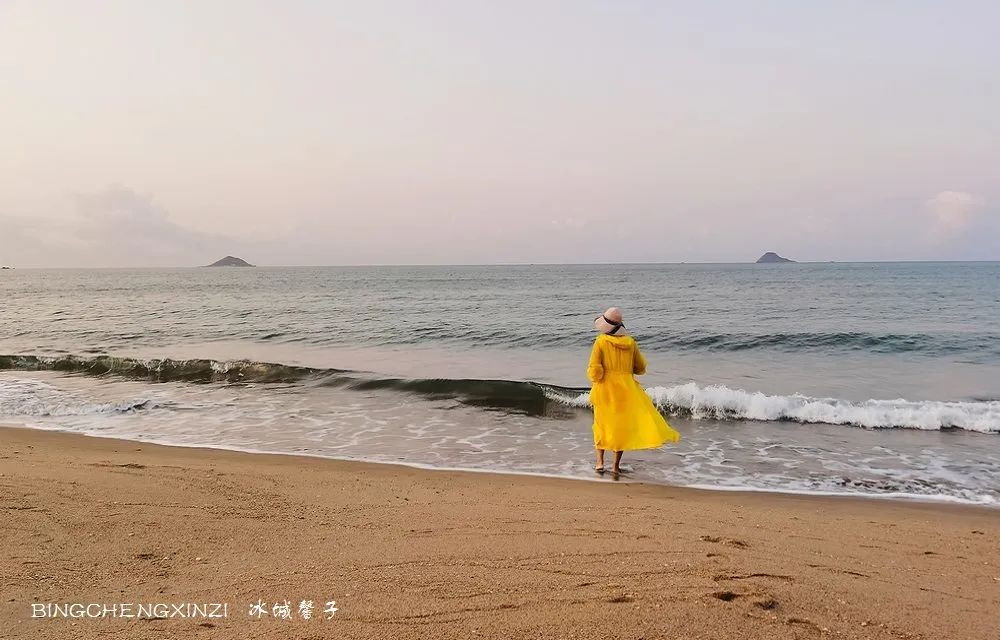 踏海听浪游泳的相关歌曲,听海的声音海浪拍打沙滩