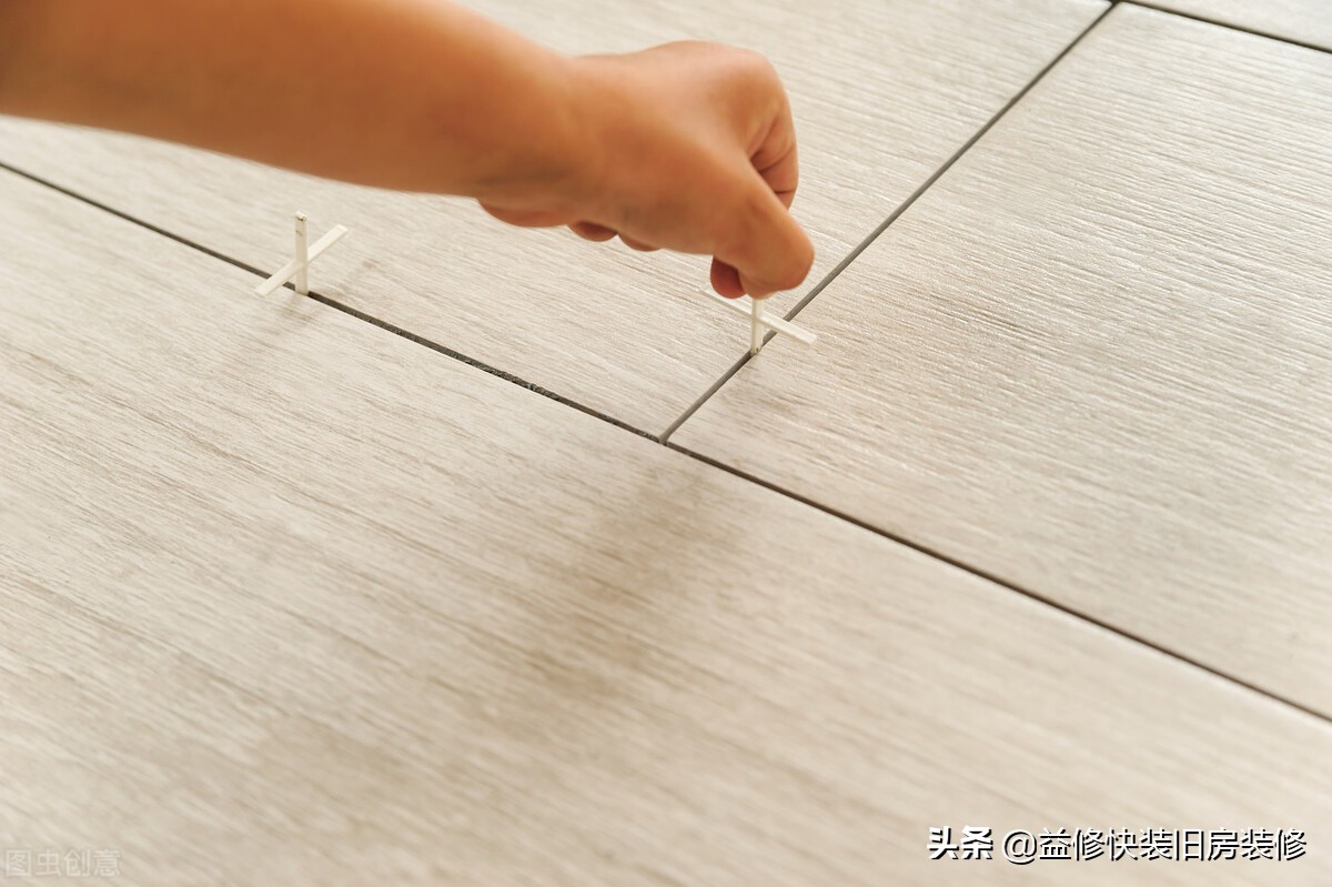 二手房地面瓷砖怎么翻新,旧家瓷砖地面怎么翻新