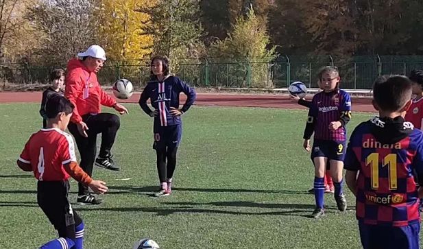 自治区青少年足球训练营(北疆片区)在塔城举办