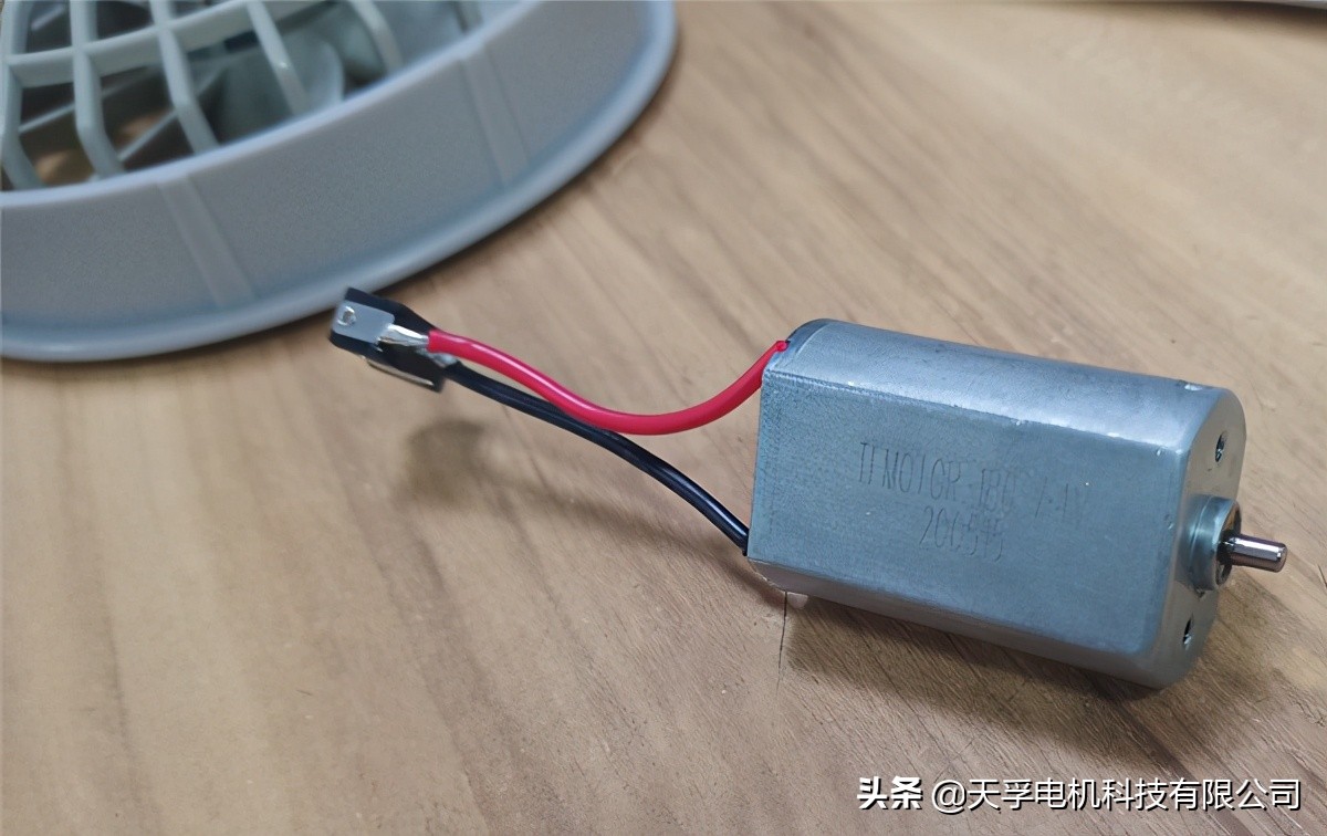 空调风扇什么型号,水空调风扇电机型号