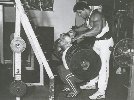 健美早期训练,可怕体能训练