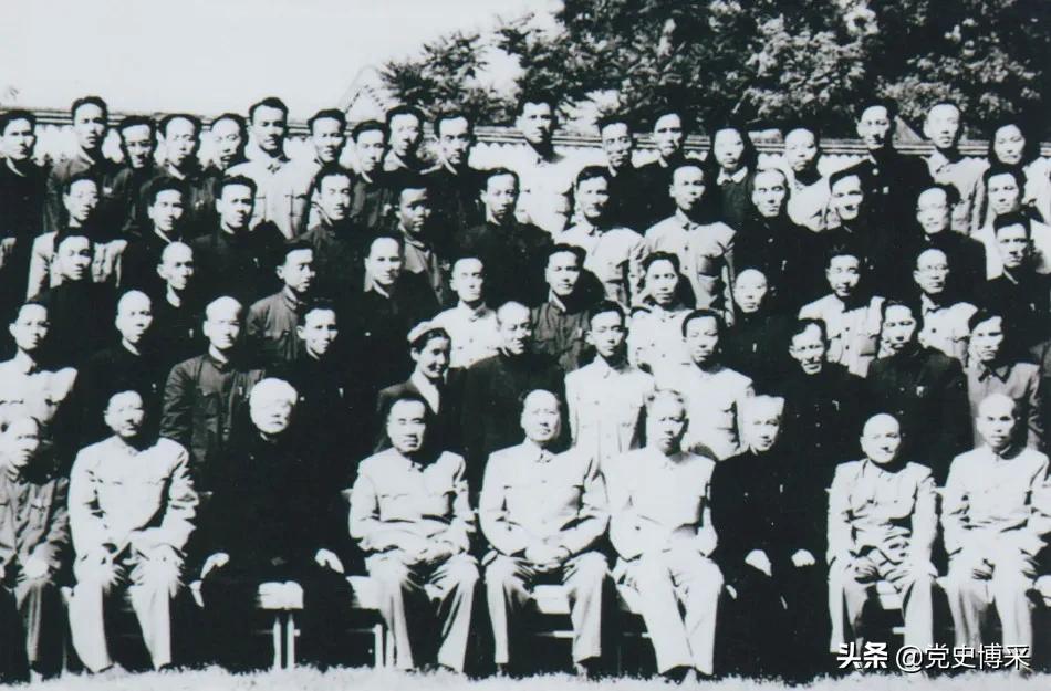 【纪念*仲勋习**逝世21周年】“英雄一世,坎坷一生”的*仲勋习**