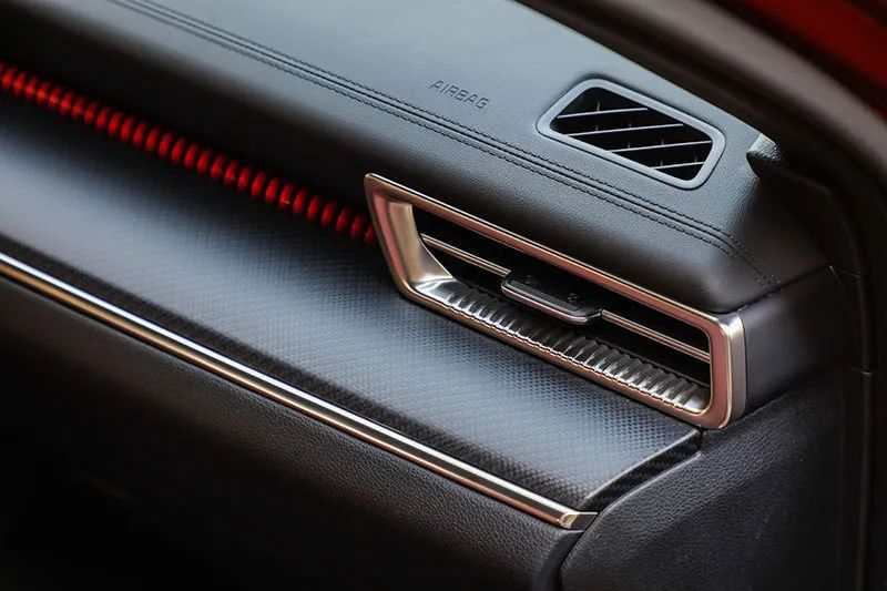 试驾起亚凯酷2.0t,悦达起亚凯酷测评