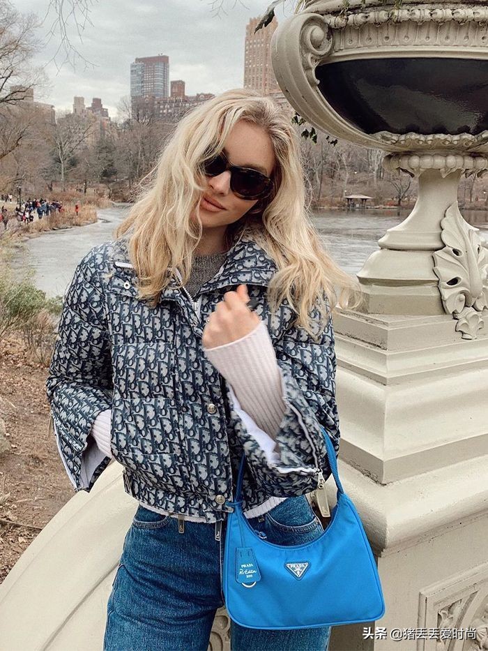 杨幂欧阳娜娜冰淇淋色,杨幂欧阳娜娜戚薇同款