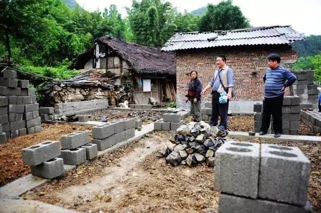 农村危房改造这四类人可享受补贴,农村危房改造补足资金政策