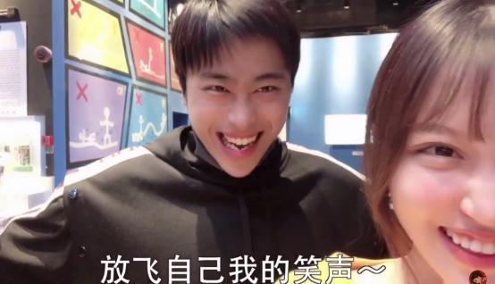 卢本伟现在过得怎么样,卢本伟为什么被封杀的这么彻底