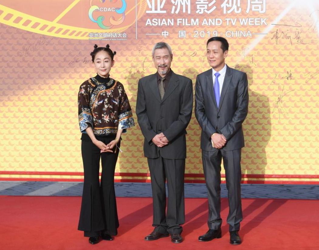 陈瑾穿白旗袍走红毯,陈瑾穿旗袍