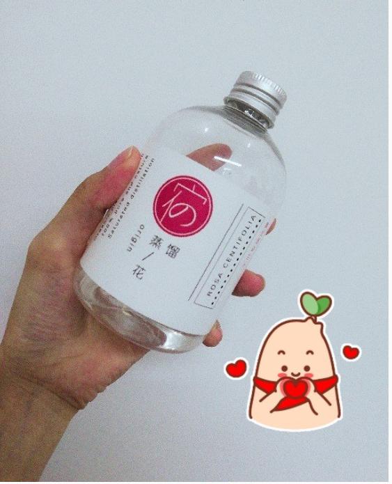 消灭闭口粉刺正确护肤方法,闭口性粉刺可以补水护肤吗