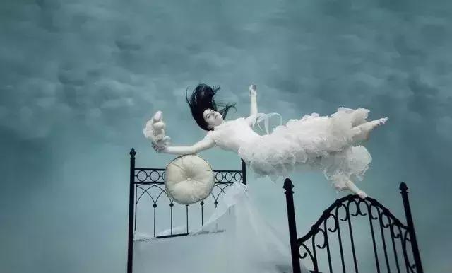 你经常做梦吗？不同的梦对应着身体各部位的健康，来看一看吧