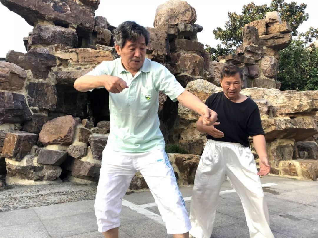 这位宝应籍老人，是国际有名的现代“手搏之父”