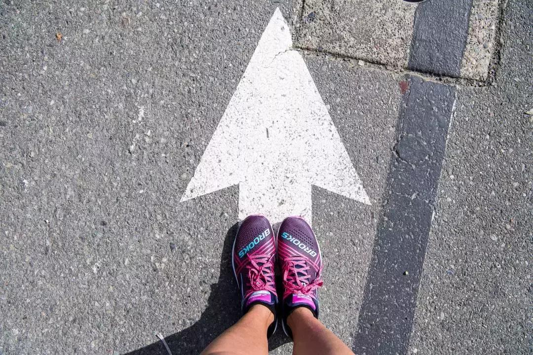 最不值得买的几款跑鞋,四大跑鞋为什么没有美津浓