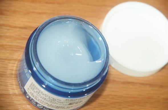 敷面膜补水最快的方法,脸部皮肤缺水干燥痒可以敷面膜吗