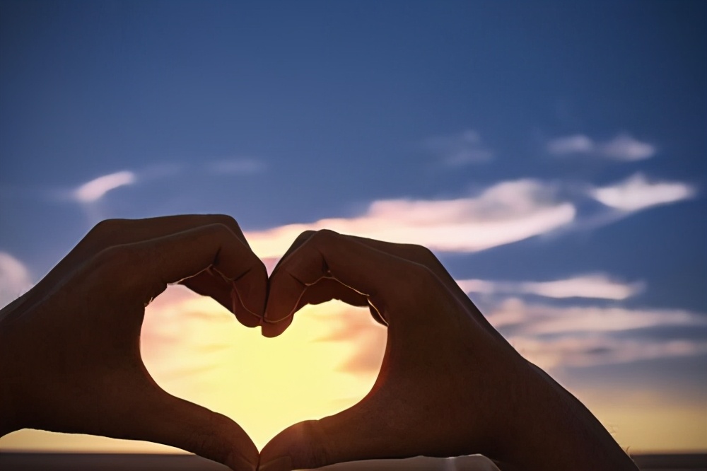 “自私”的女人，会让男人爱上瘾，别太无私了