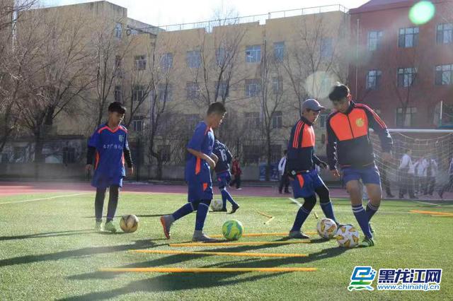 全国校园足球特色学校结果公示,2023全国青少年校园足球特色学校