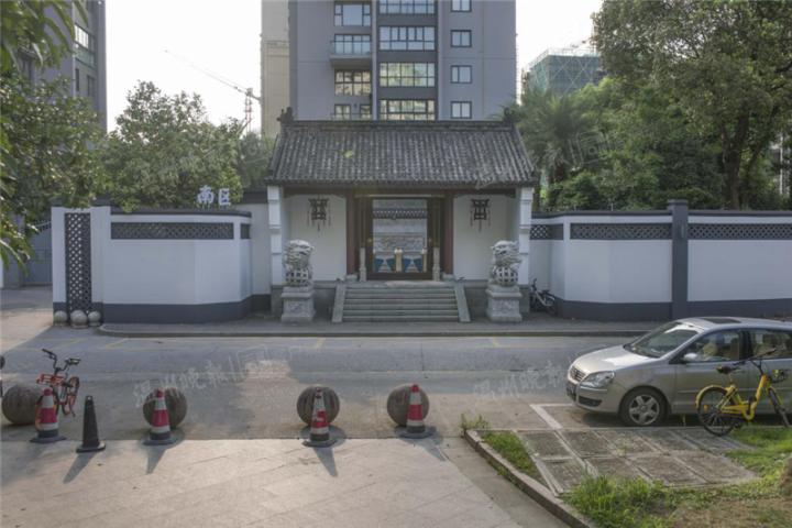 3年拍了400多个小区大门!温州这个摄影师这样说