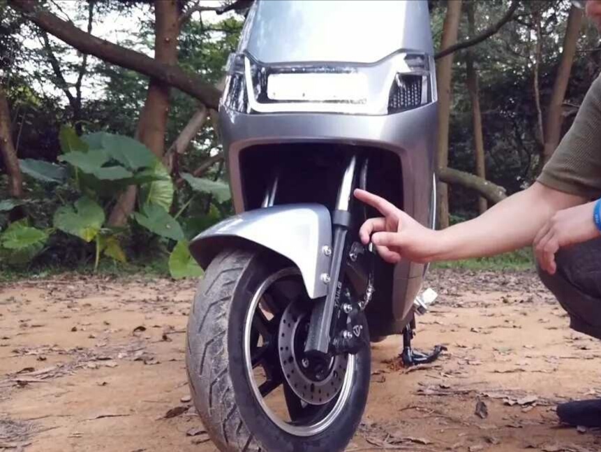 台铃狮子智远版实测,台铃旗舰狮子能跑多少公里