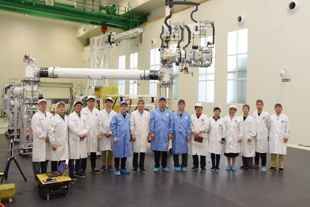 神舟12号使用机械臂了吗,神舟12号发射助推器