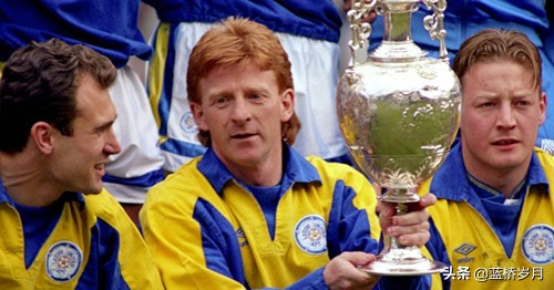 巴蒂球员,世界足坛十大前锋巴蒂