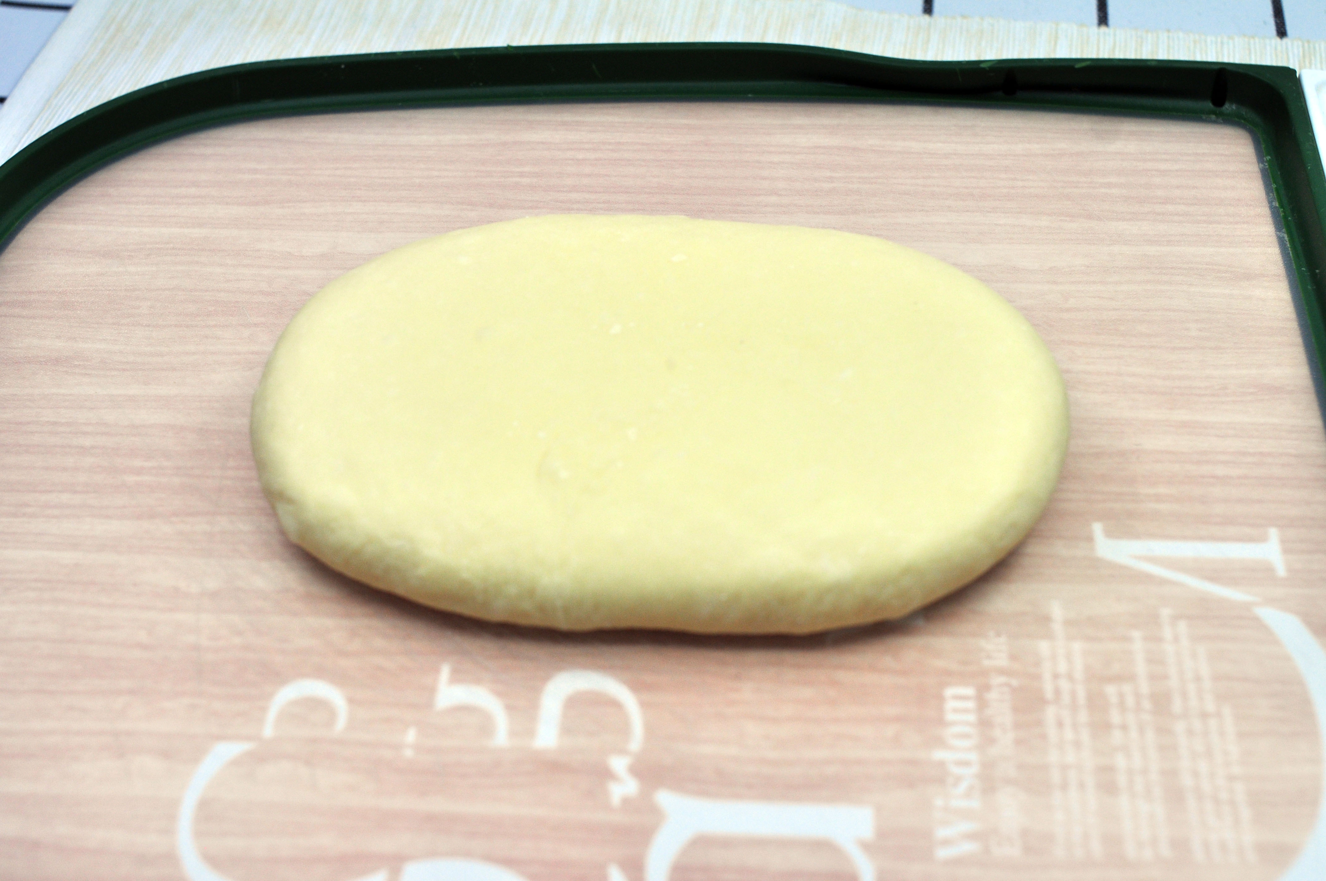 只需两步教你炸出酥脆好吃的油条,在家做一个油炸酥脆的油条