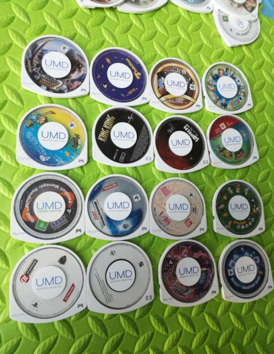 索尼游戏机掌机psp3000,索尼psp掌机最新款是哪款