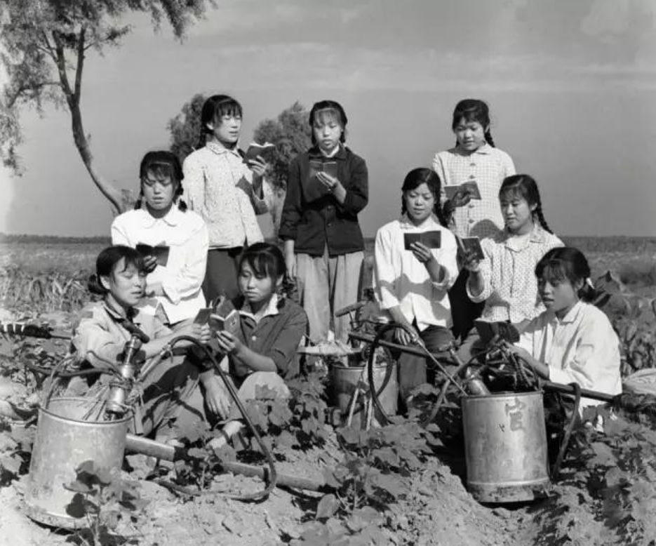 生产队时期和现在相比哪个阶段最好？农村90岁老大爷说出了真心话