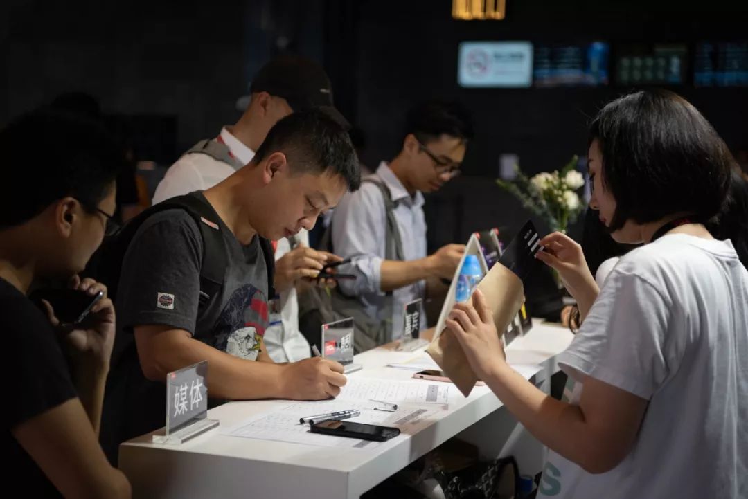 tclimax98支持杜比视界吗 (tcl的t8g系列imax enhanced认证)