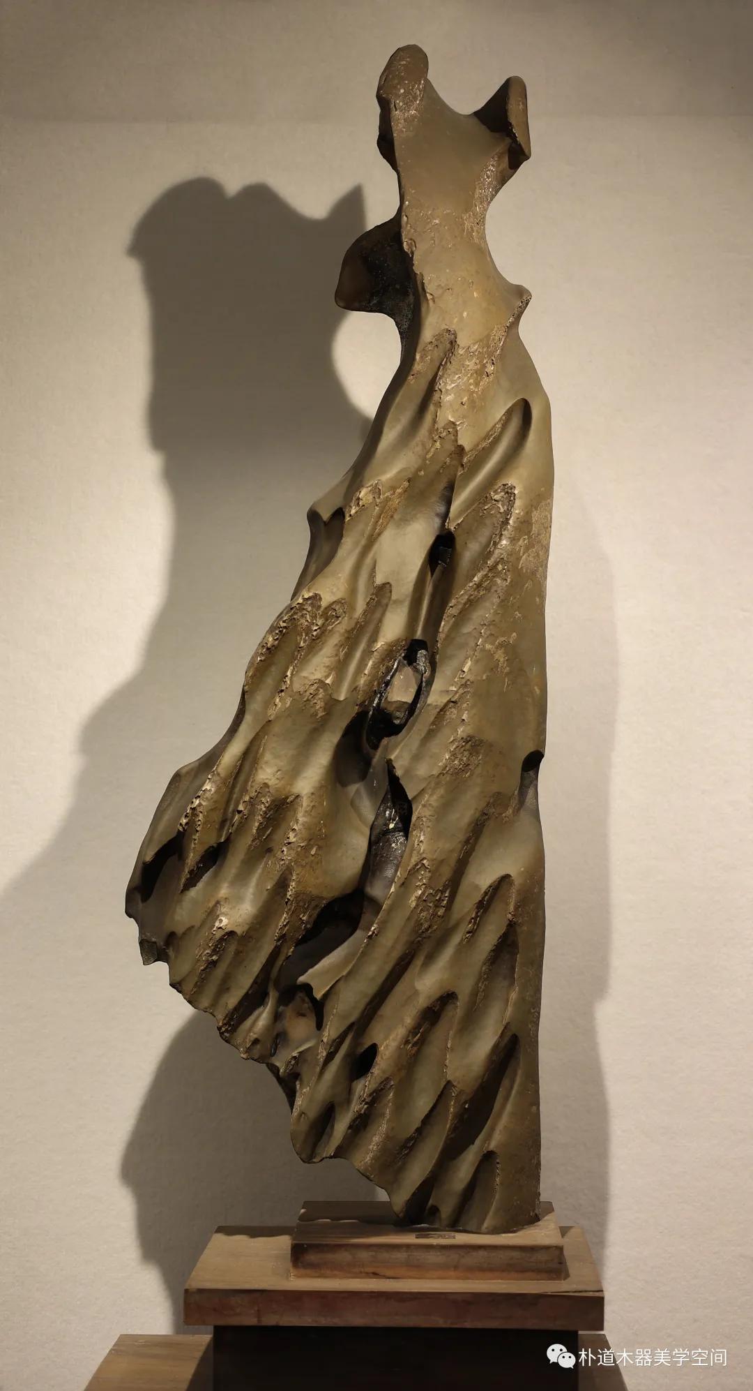 石小乾坤大,石小乾坤大天然灵气多出处