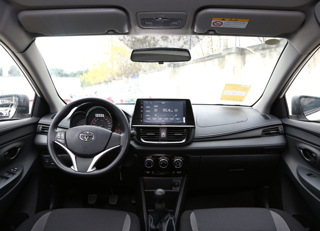 省油耐用的家用车威驰,丰田威驰车皮实耐用不