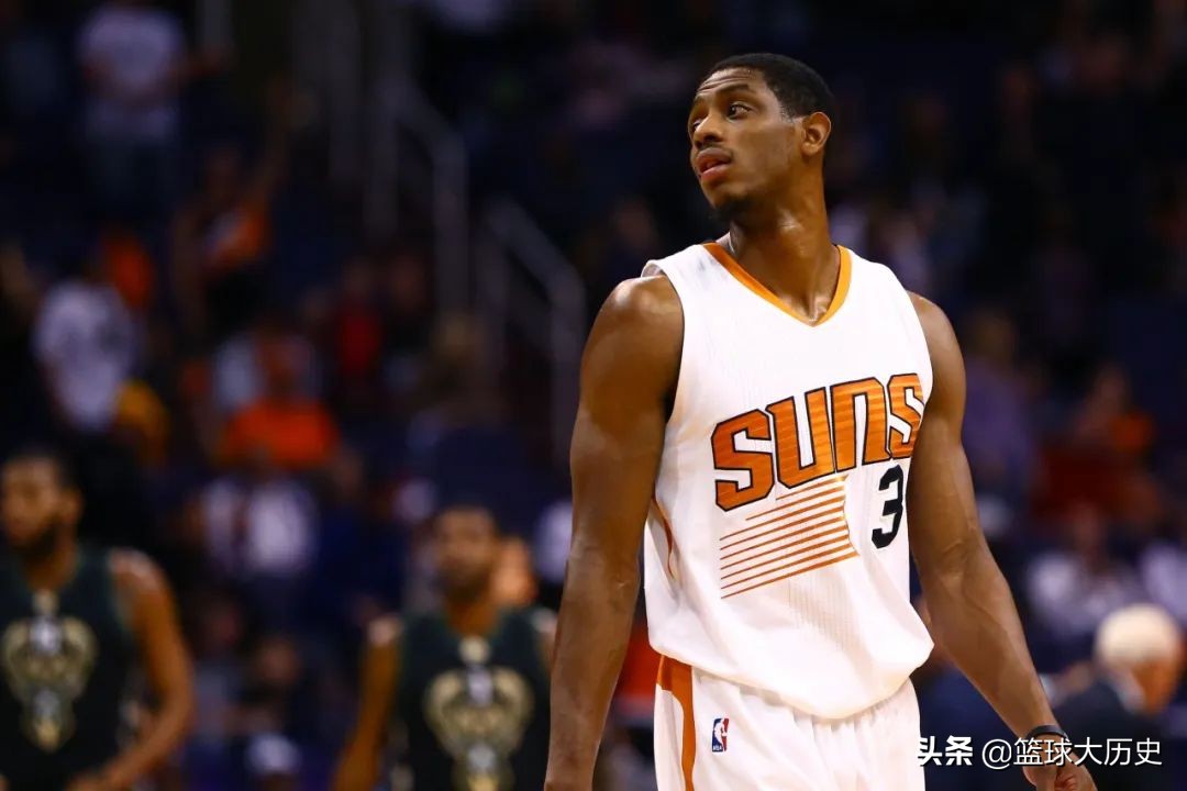 字母哥十字韧带撕裂视频,字母哥受伤过吗