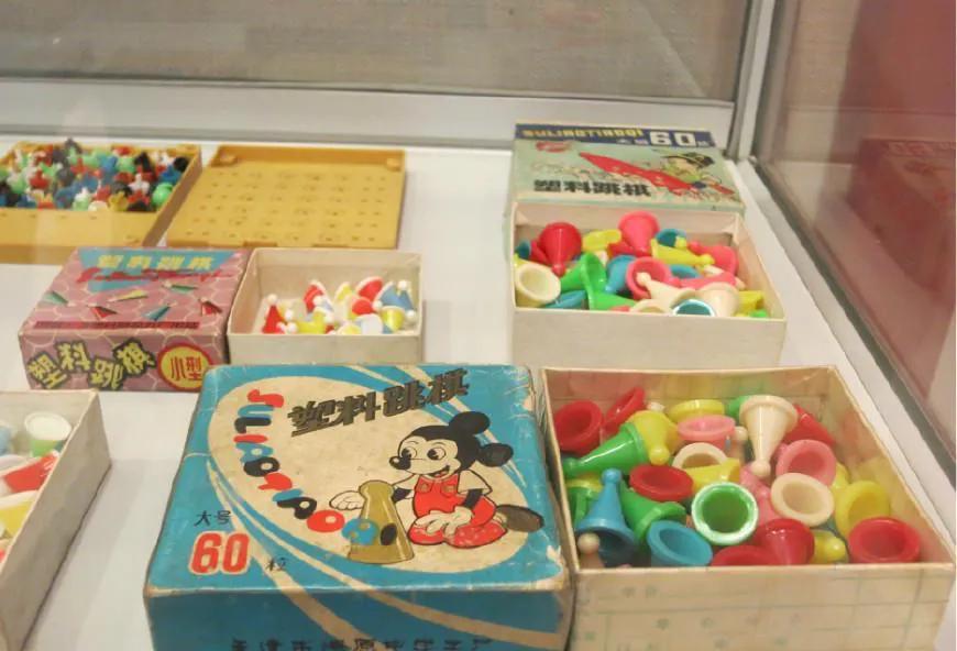 童年这些玩具你还认识吗,这6种童年的玩具你小时候买过吗