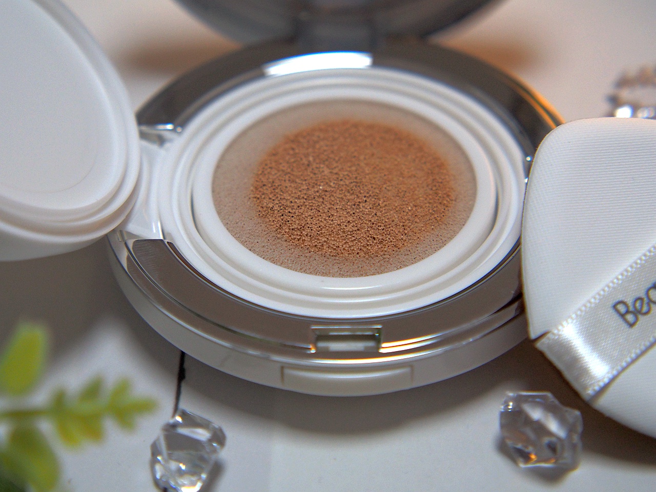 自带美颜效果bb霜,水肌美气垫bb霜