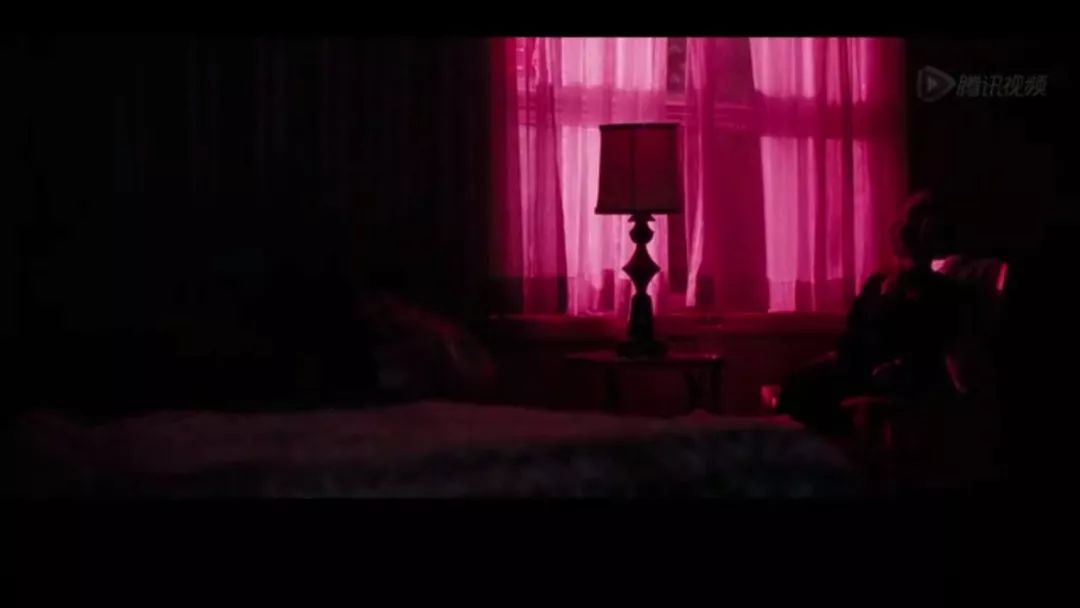 一啸电影｜妻子离世，丈夫深入调查，竟发现妻子这个秘密