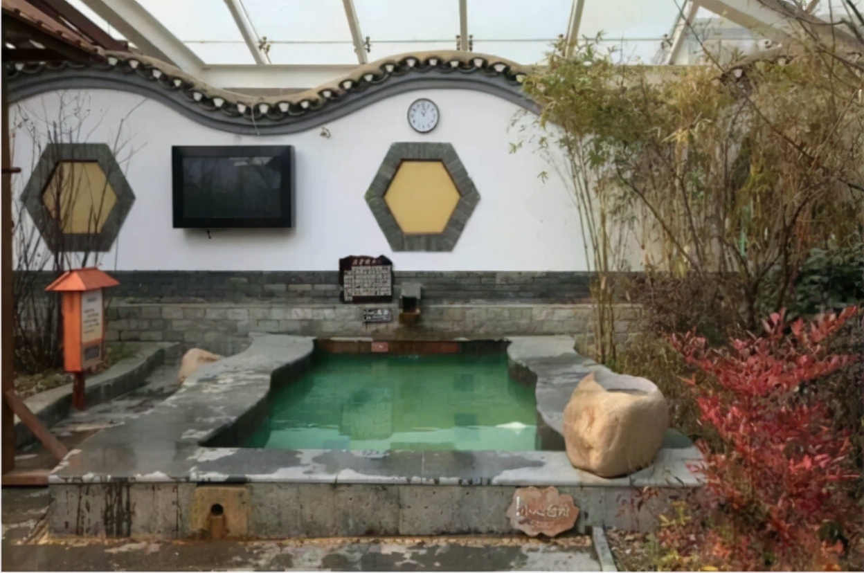 小汤山泡温泉地方推荐,南京汤山温泉哪个是天然温泉