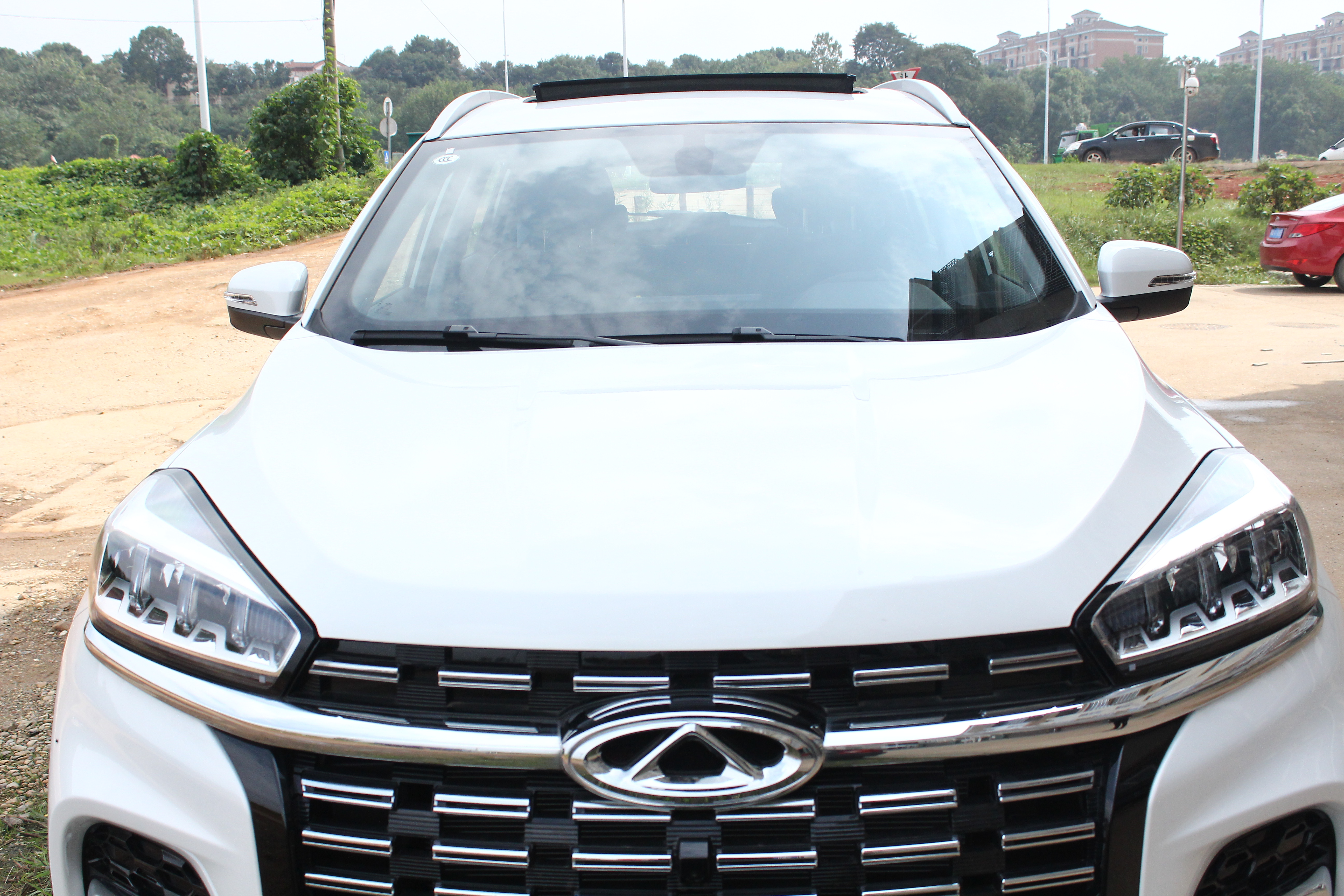 瑞虎8缺点有哪些,瑞虎8空间大吗