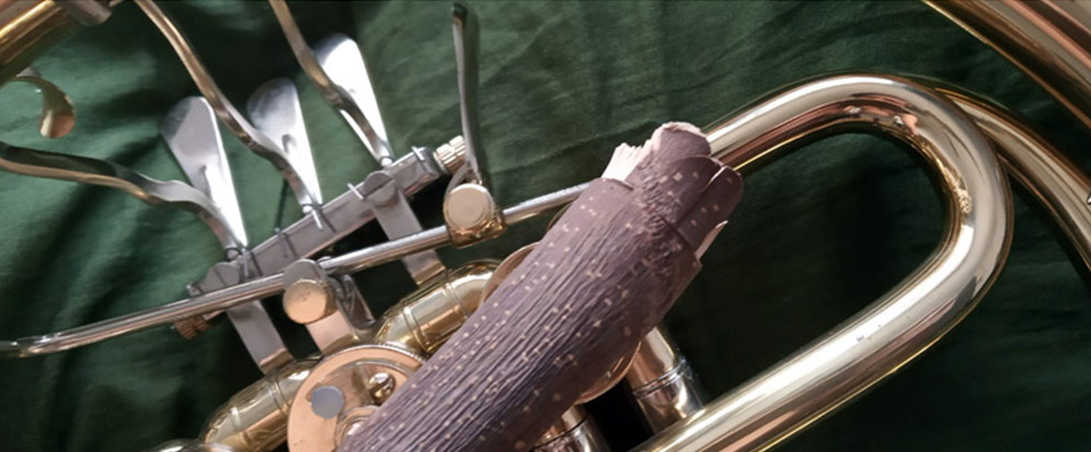 圆号按键有撞击声,圆号按键卡了怎么办