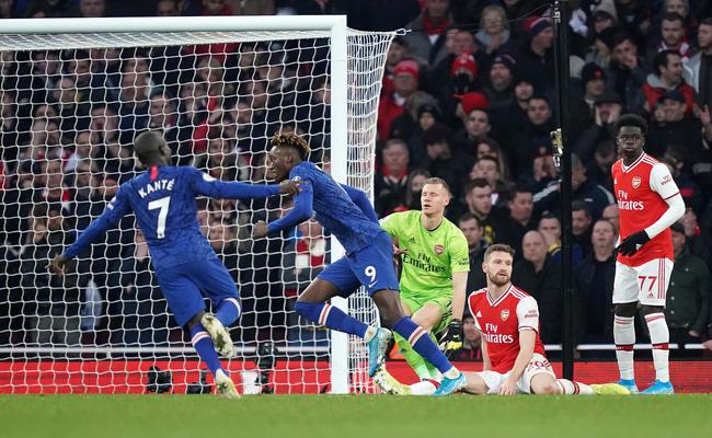 瓜迪奥拉和阿尔特塔比赛,阿尔特塔击败阿森纳