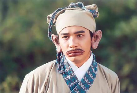 世界上最漂亮的嘴唇,世界嘴唇最厚的女人