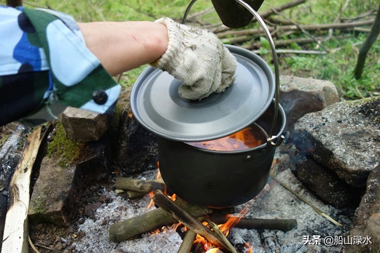 “锅”——我想对你说两篇