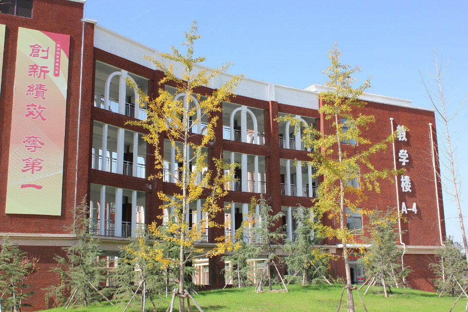 河南民办高校（本科）大起底：野花儿香，能采不？