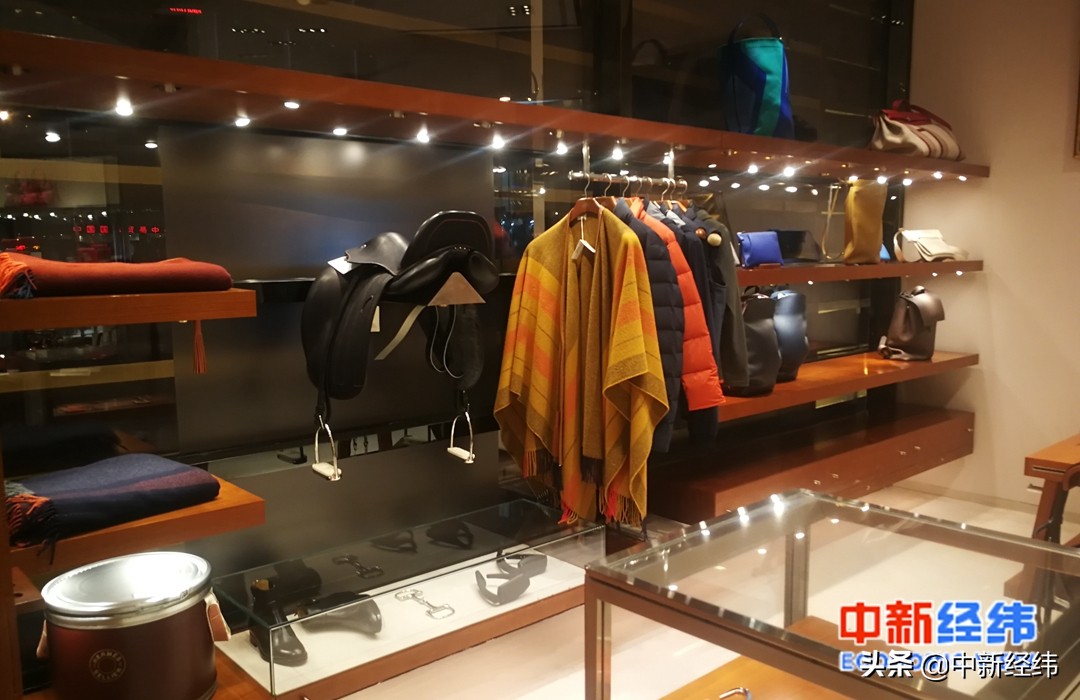 chanellv价格,chanel和lv对比