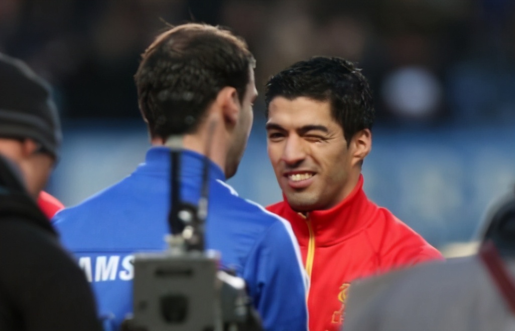 足坛苏牙最新消息,足球欢乐多