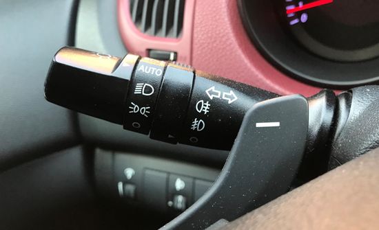 稀有跑车还带无边框车门，只要7万为何打入车市冷宫