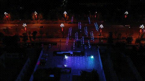 上千架无人机秀涪陵视觉震撼全场,内江800台无人机灯光秀