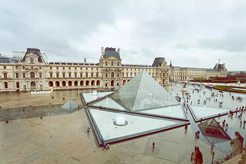 看得见风景的房间简介,看得见风景的房间深度解析