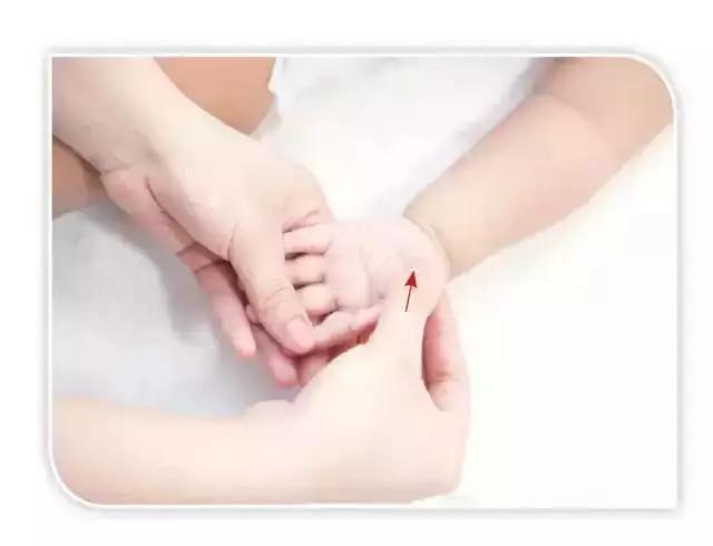 发烧不吃药不打针怎么可以退烧,10种退烧方法太实用了