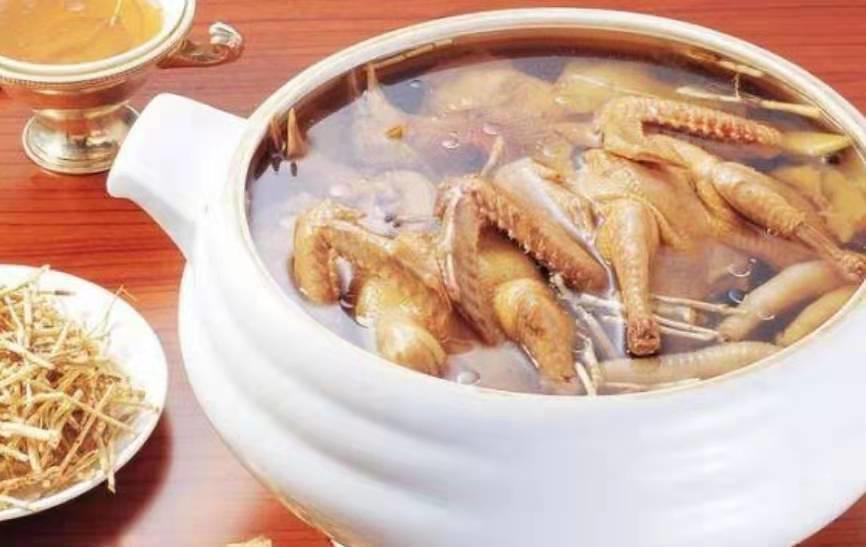 鸽子汤自己在家炖怎么炖才好喝,鸽子汤怎么炖好喝又营养又没腥味