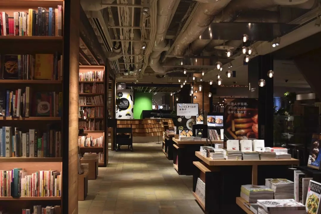 带孩子逛书店看到一套读物,带孩子看看书里的世界