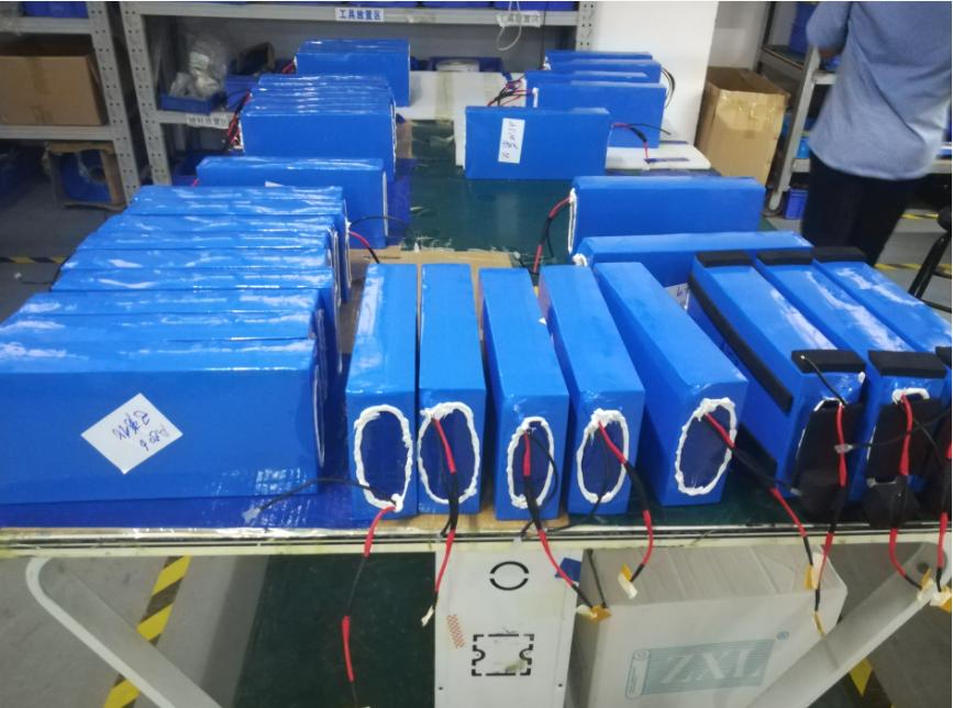 纠结买新能源还是油车,买燃油车还是新能源汽车纠结中