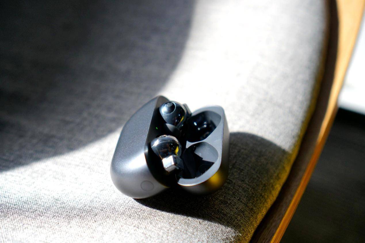 freebudspro和airpodspro对比,freebuds4i和freebudspro选哪个