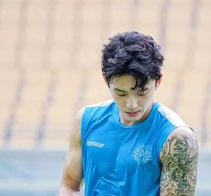 97年韩国足球,韩国最帅的足球运动员